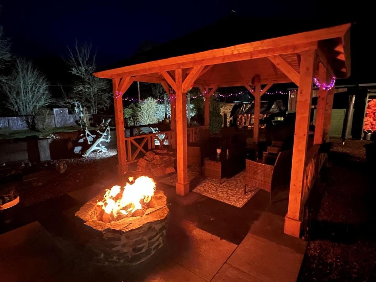 גארב Rosemount Cottage Two - Highland Cottage מראה חיצוני תמונה