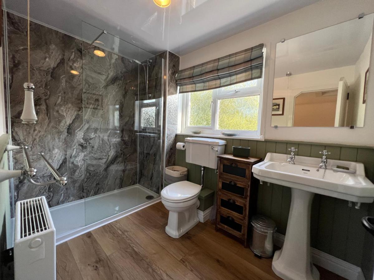 גארב Rosemount Cottage Two - Highland Cottage מראה חיצוני תמונה